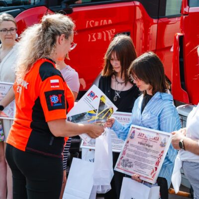 Młode bohaterki z VI klasy – podziękowania od Pogotowia Ratunkowego